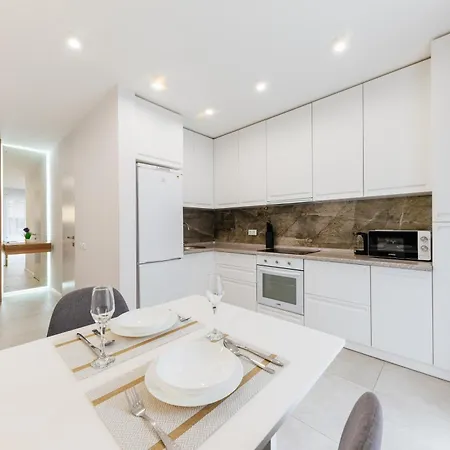 Luxury Apartments “Bozdosh” Uschhorod Exterior foto