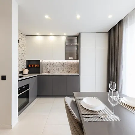 Luxury Apartments “Bozdosh” Uschhorod Exterior foto