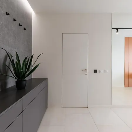 Luxury Apartments “Bozdosh” Uschhorod Exterior foto