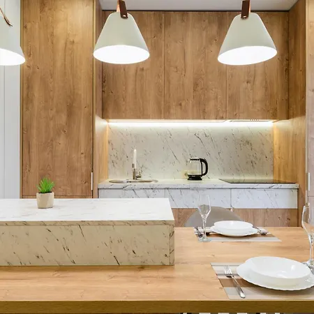 Luxury Apartments “Bozdosh” Uschhorod Exterior foto
