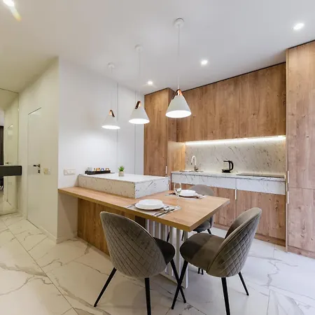Luxury Apartments “Bozdosh” Uschhorod Exterior foto