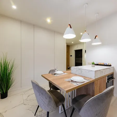 Luxury Apartments “Bozdosh” Uschhorod Exterior foto