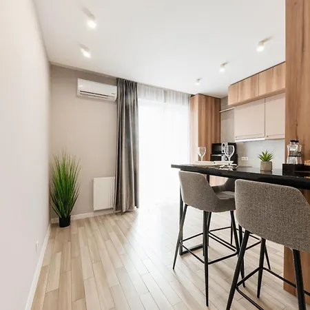 Luxury Apartments “Bozdosh” Uschhorod Exterior foto